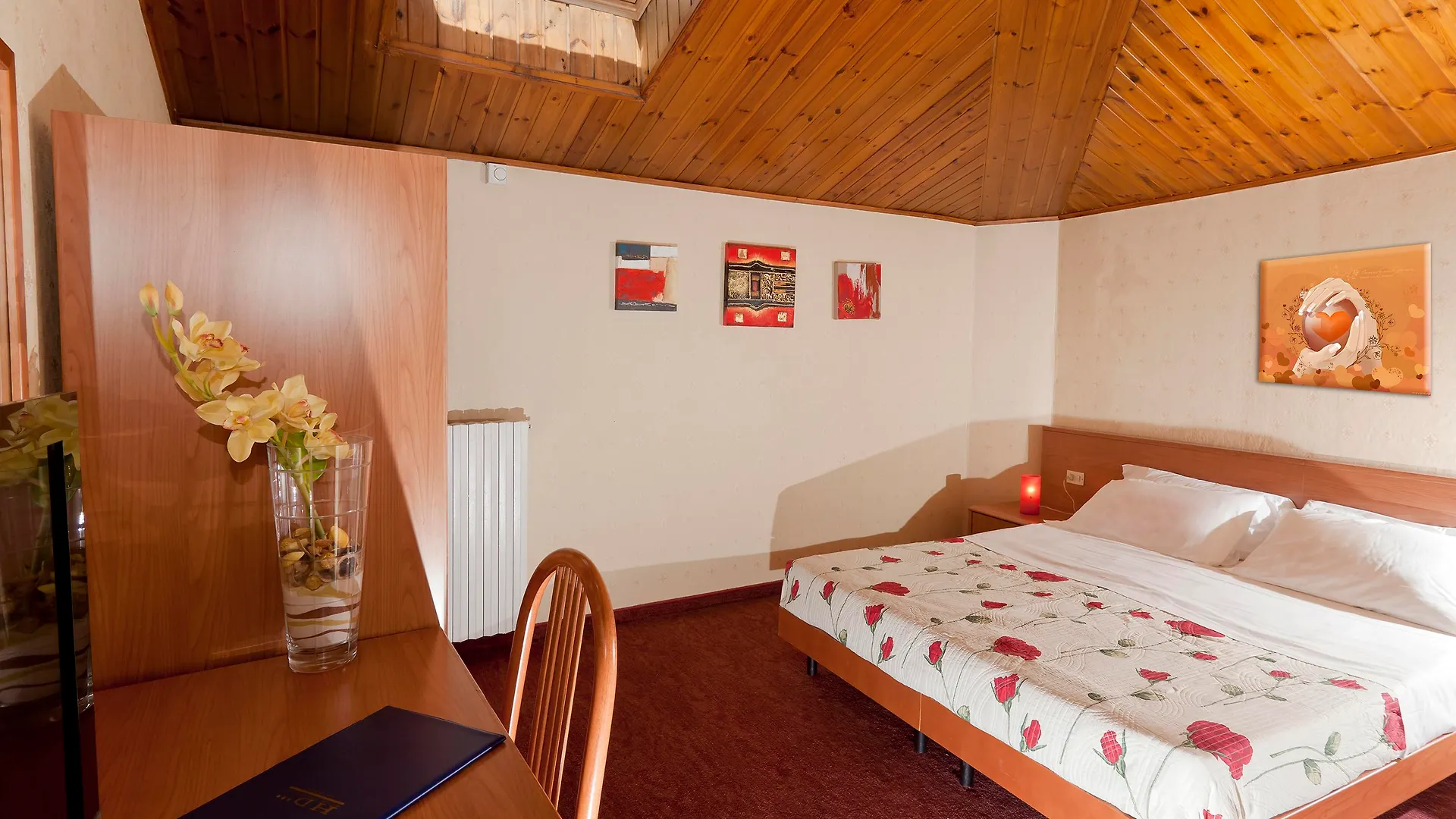 ***  Hotel Donatello Bolonha Itália
