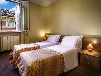 Hotel Donatello Bolonha