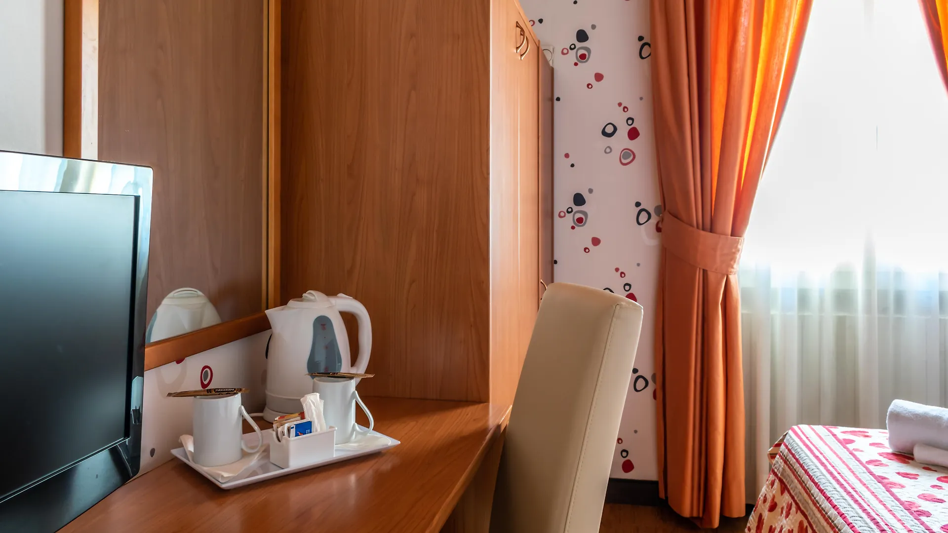 Hotel Donatello Bolonia 3*,  Włochy