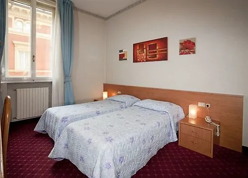 Hotel Donatello Bolonia