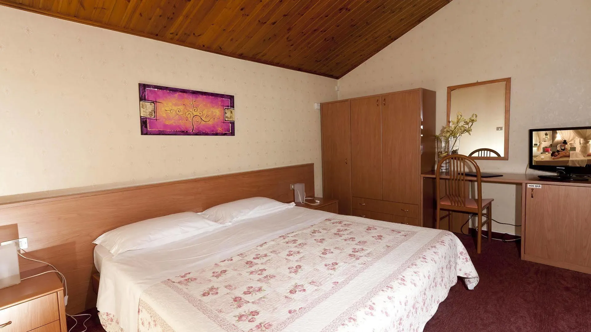 Hotel Donatello Bolonia