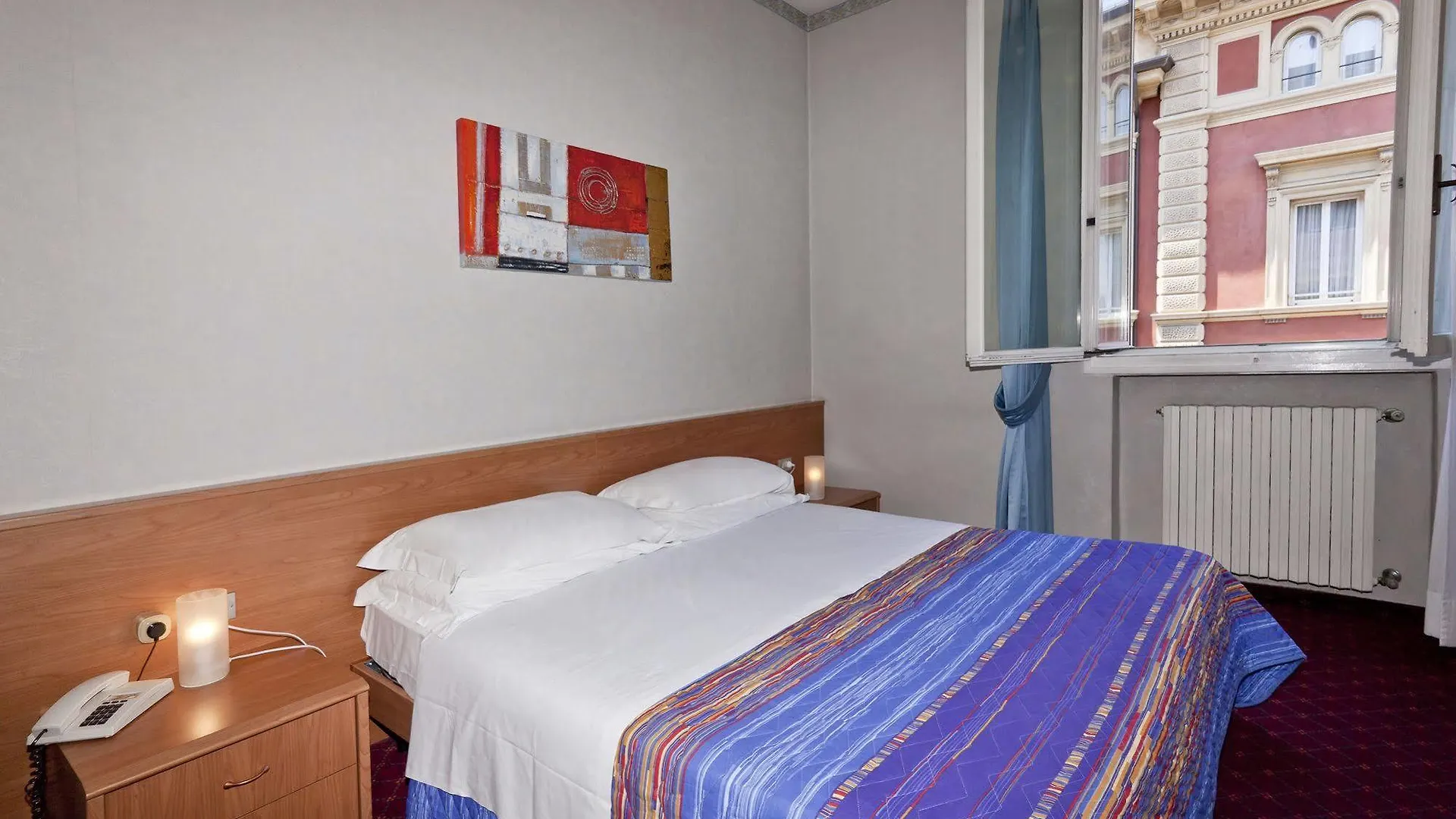Hotel Donatello Bolonia
