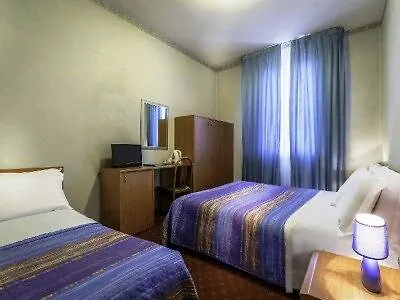 Hotel Donatello Bolonia 3*,  Włochy